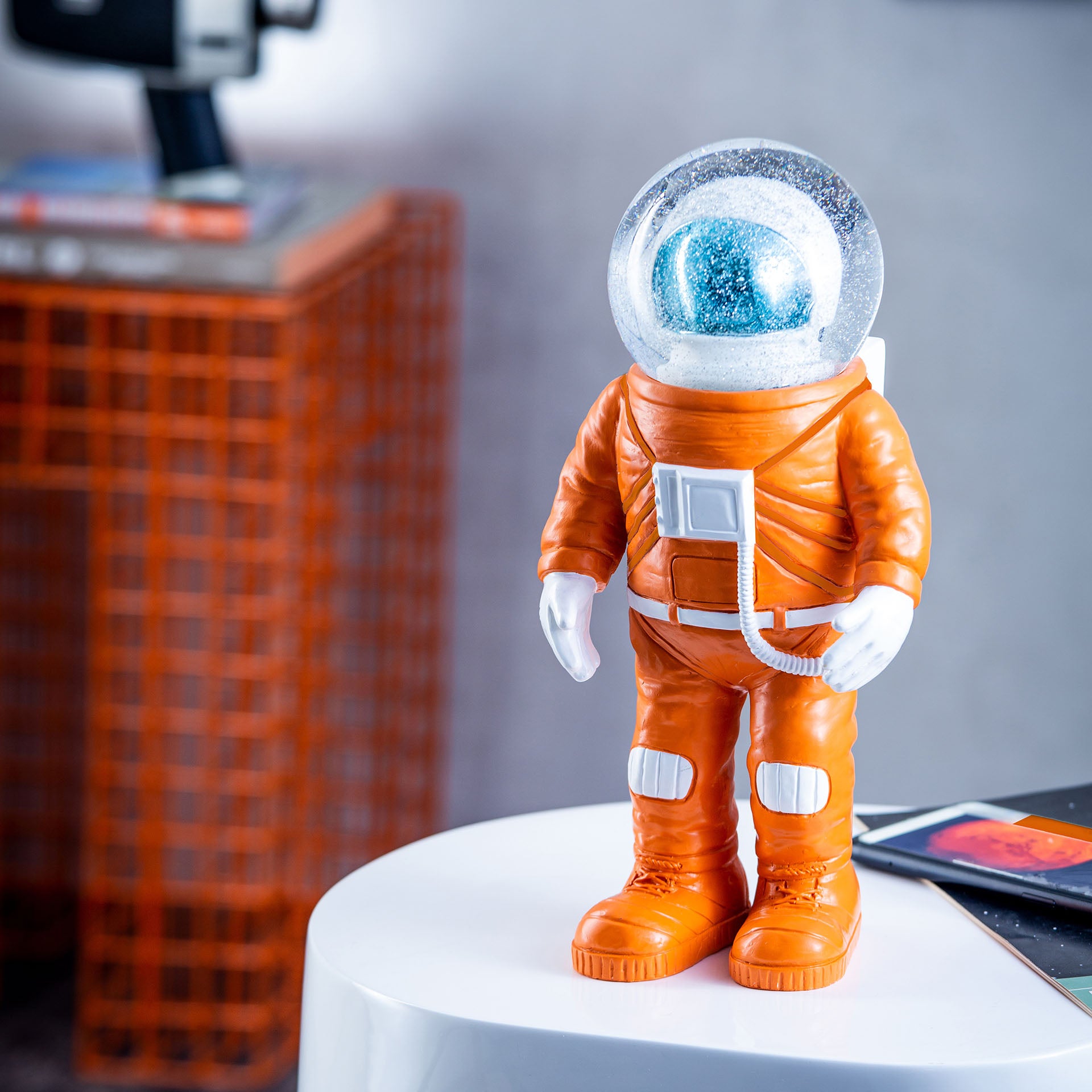 Summerglobe The Giant Marstronaut