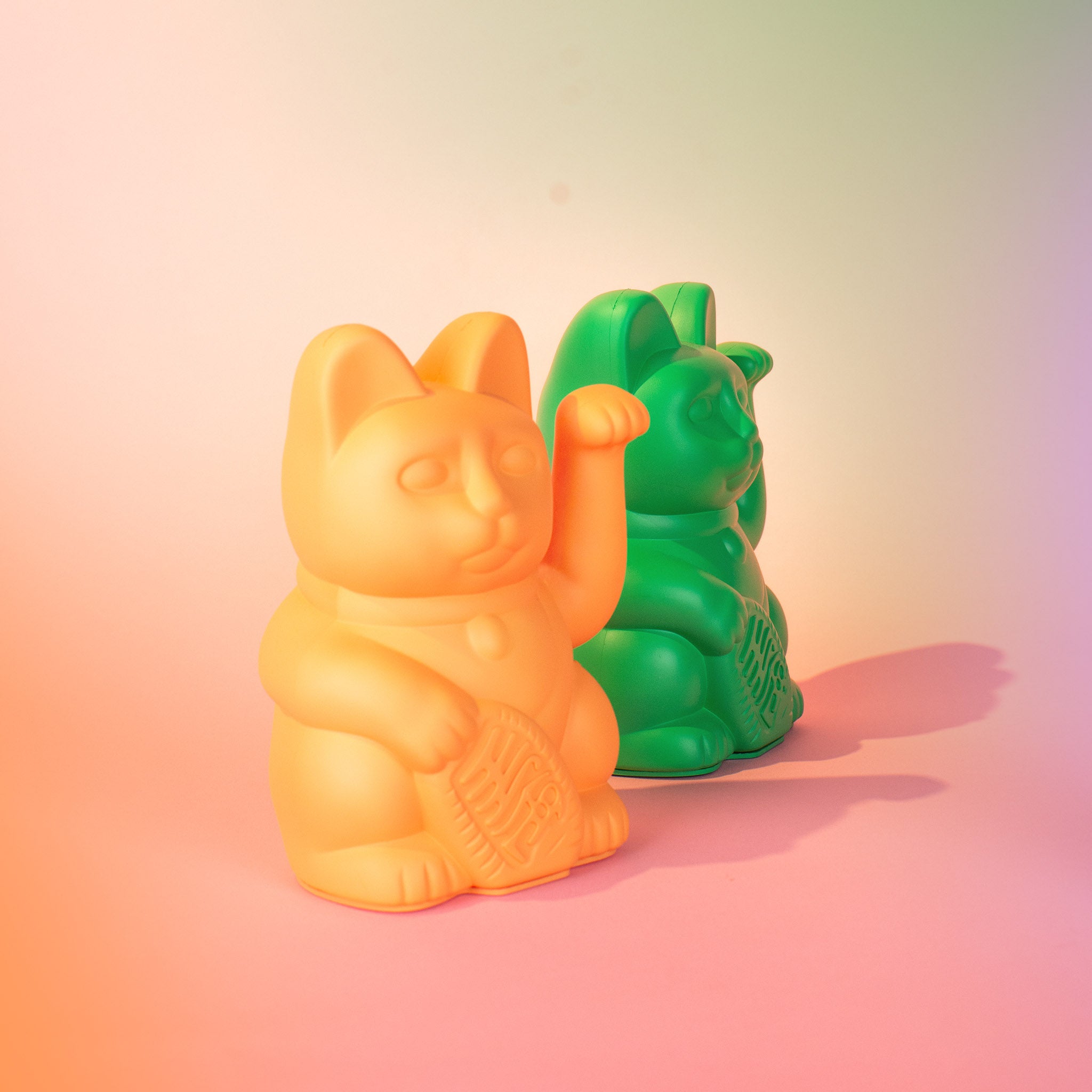Winkekatze Peach Moodbild